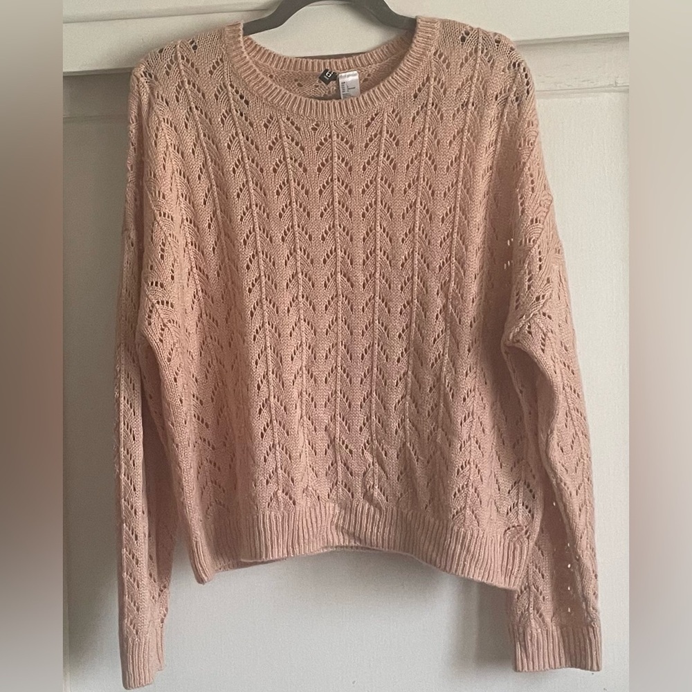 Divided Pink Crewneck Sweater. Pre-Owned. - Picture 2 of 6